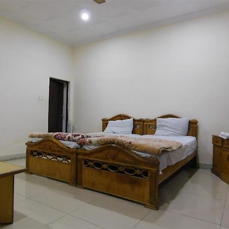 Hotel Humera Bahawalpur Luaran gambar