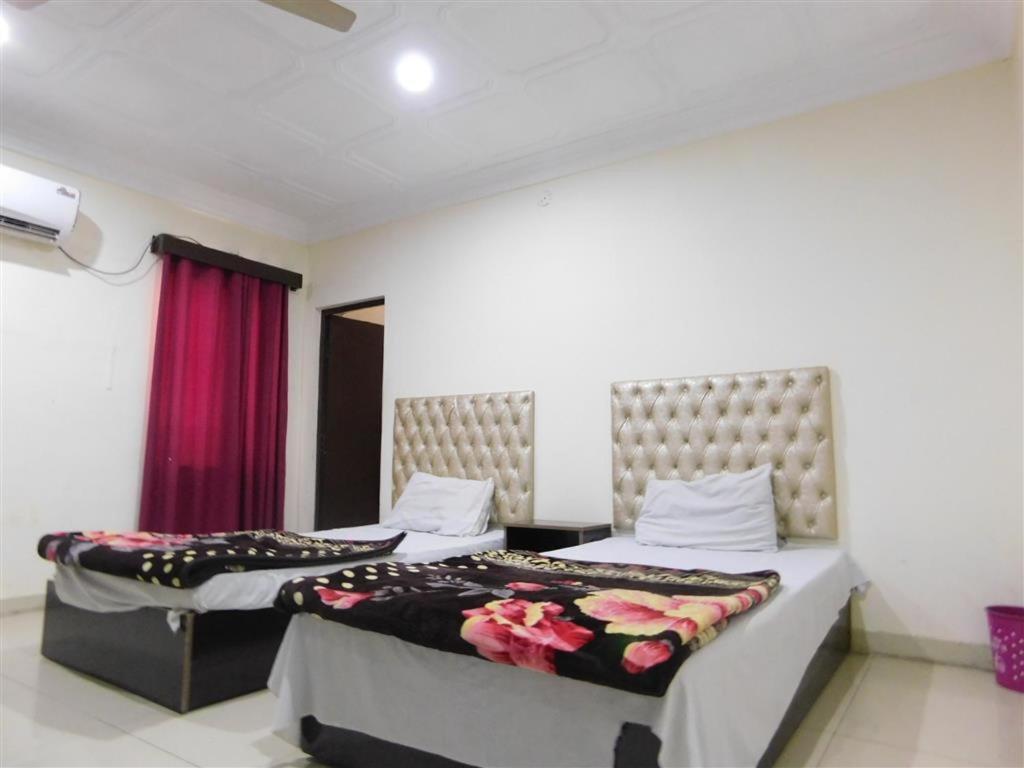 Hotel Humera Bahawalpur Luaran gambar
